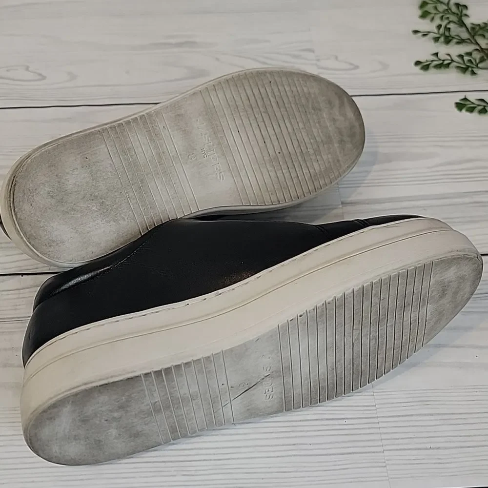 J/SLIDES NYC  Slip-On Platform Sneakers Black Faux Leather Womens Size 8M